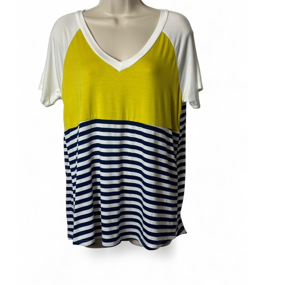 Colorblock Striped Tee - Picture 3 of 12